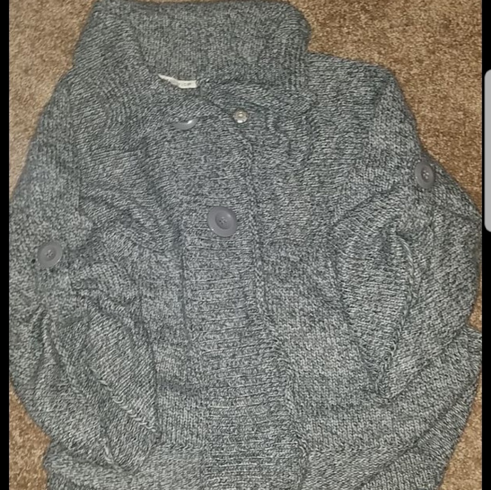 Gray sweater